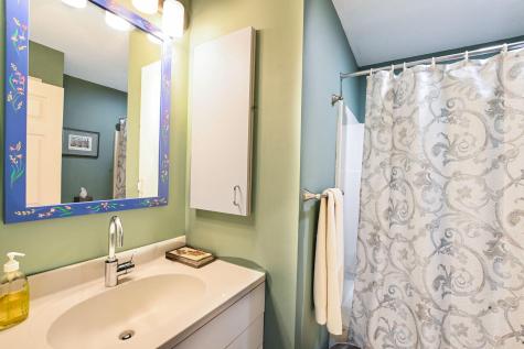96 Shoreland Path Falmouth MA 02536