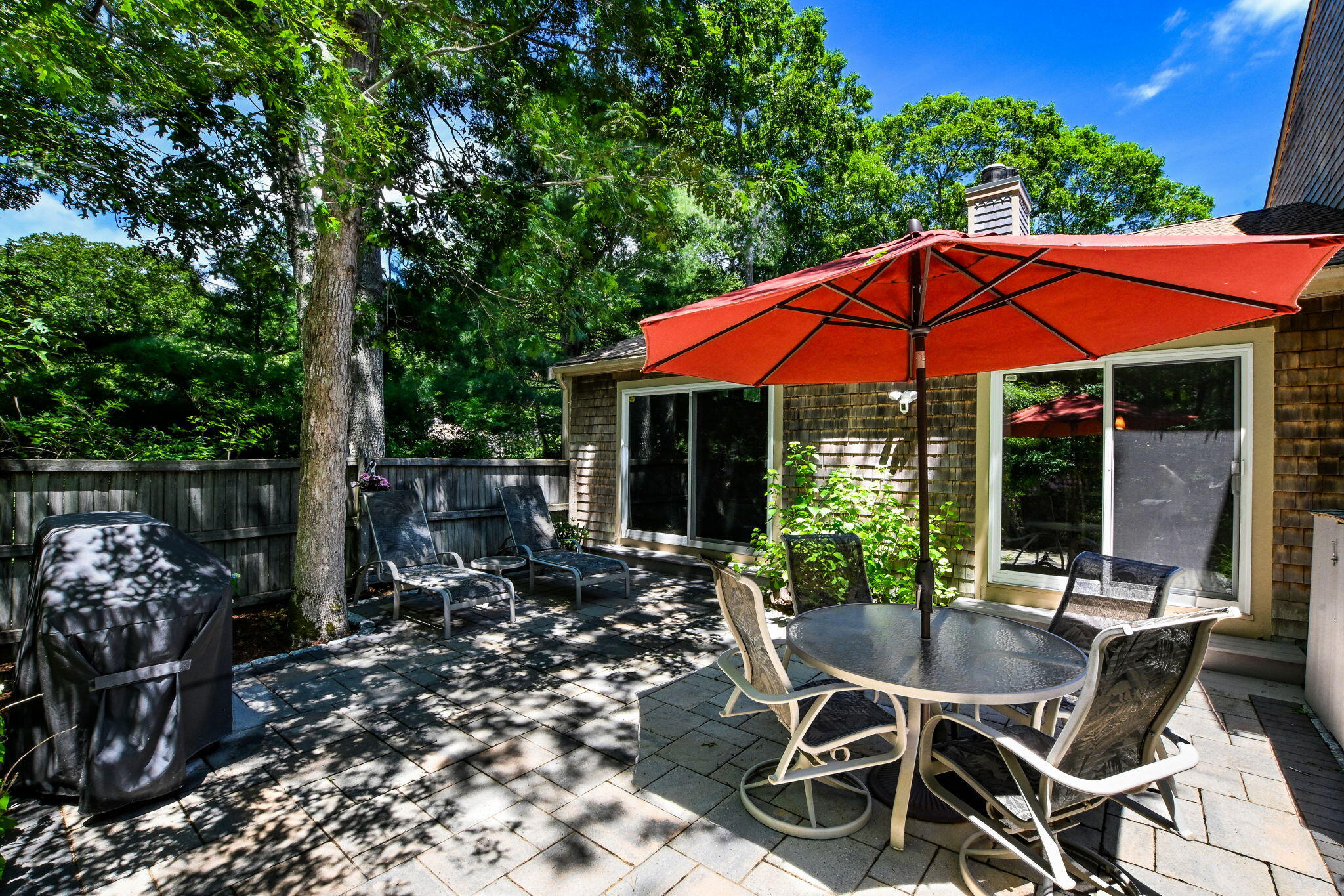 96 Shoreland Path Falmouth MA 02536