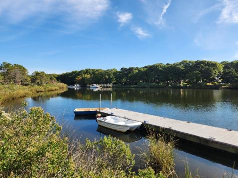 96 Shoreland Path Falmouth MA 02536