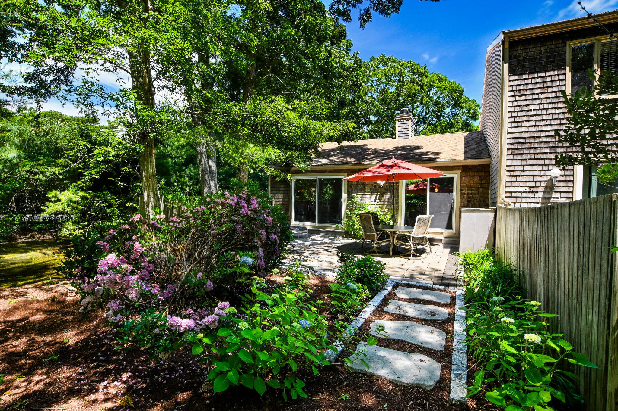 96 Shoreland Path Falmouth MA 02536