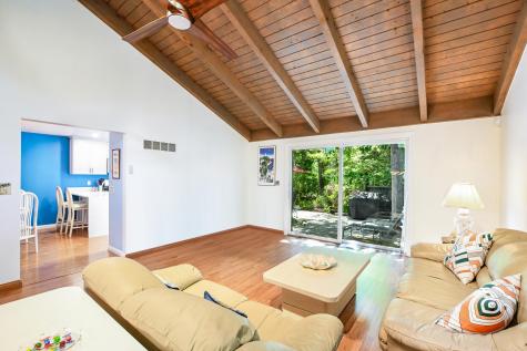 96 Shoreland Path Falmouth MA 02536