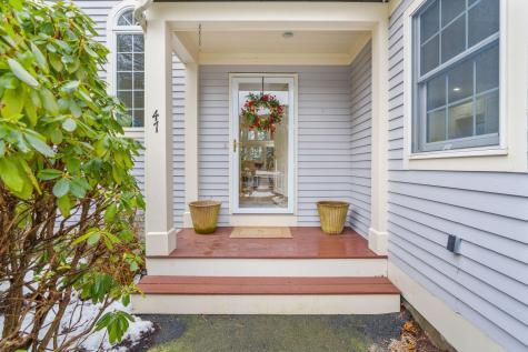 47 Blue Spruce Way Mashpee MA 02649