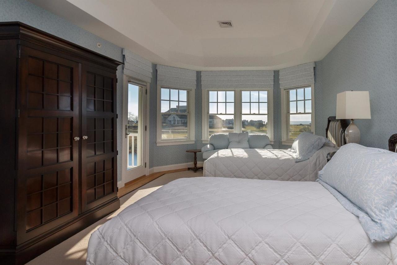 22 Vineyard Reach Mashpee MA 02649