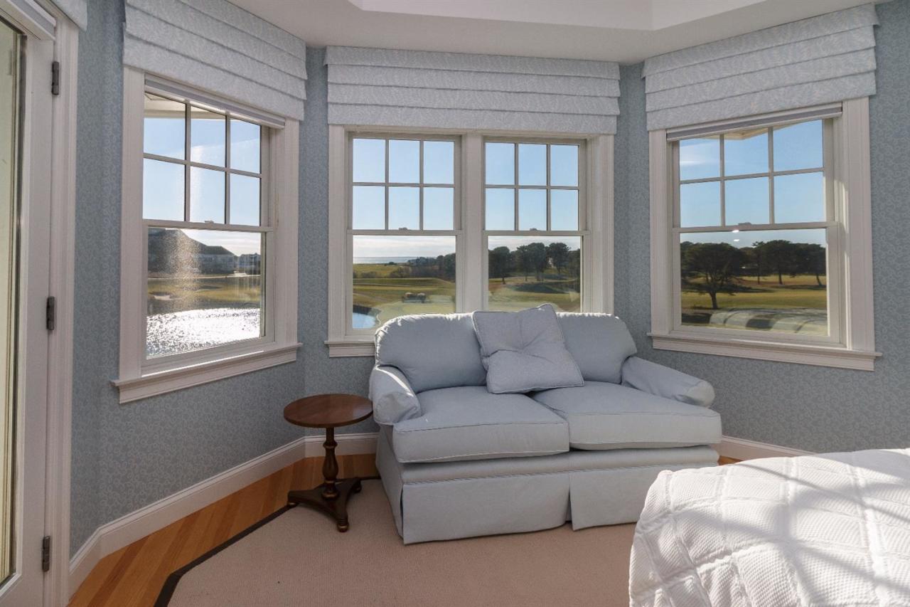 22 Vineyard Reach Mashpee MA 02649