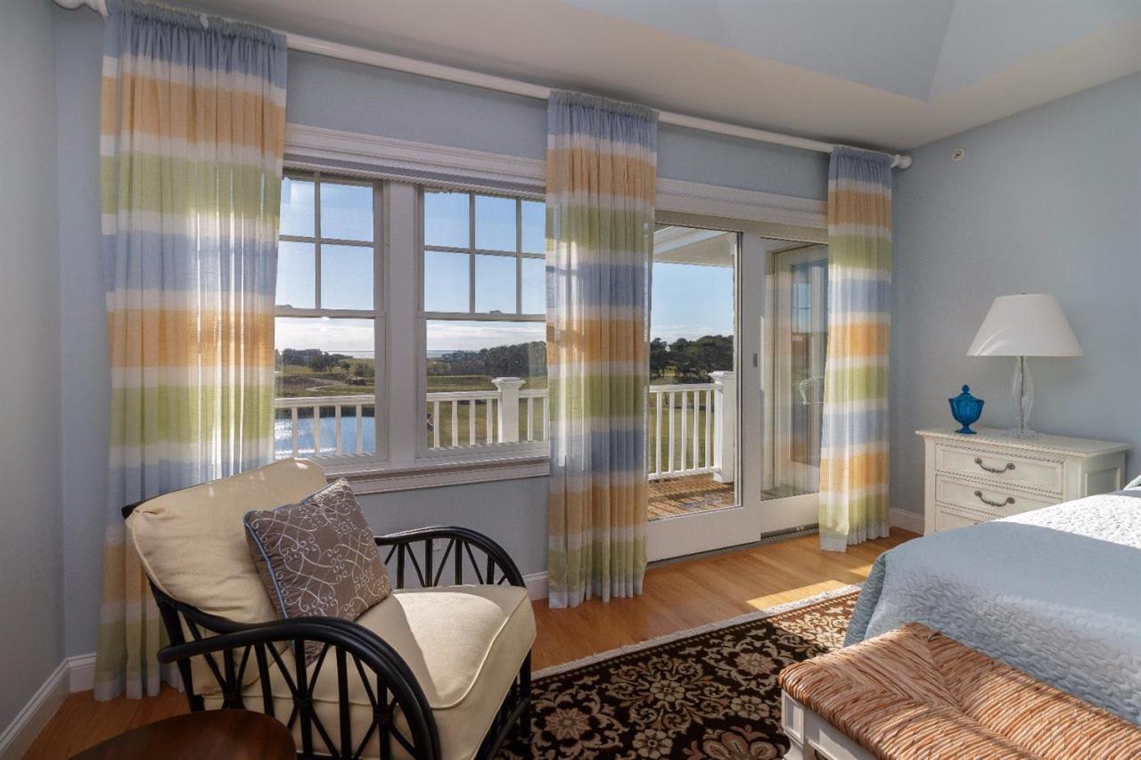 22 Vineyard Reach Mashpee MA 02649