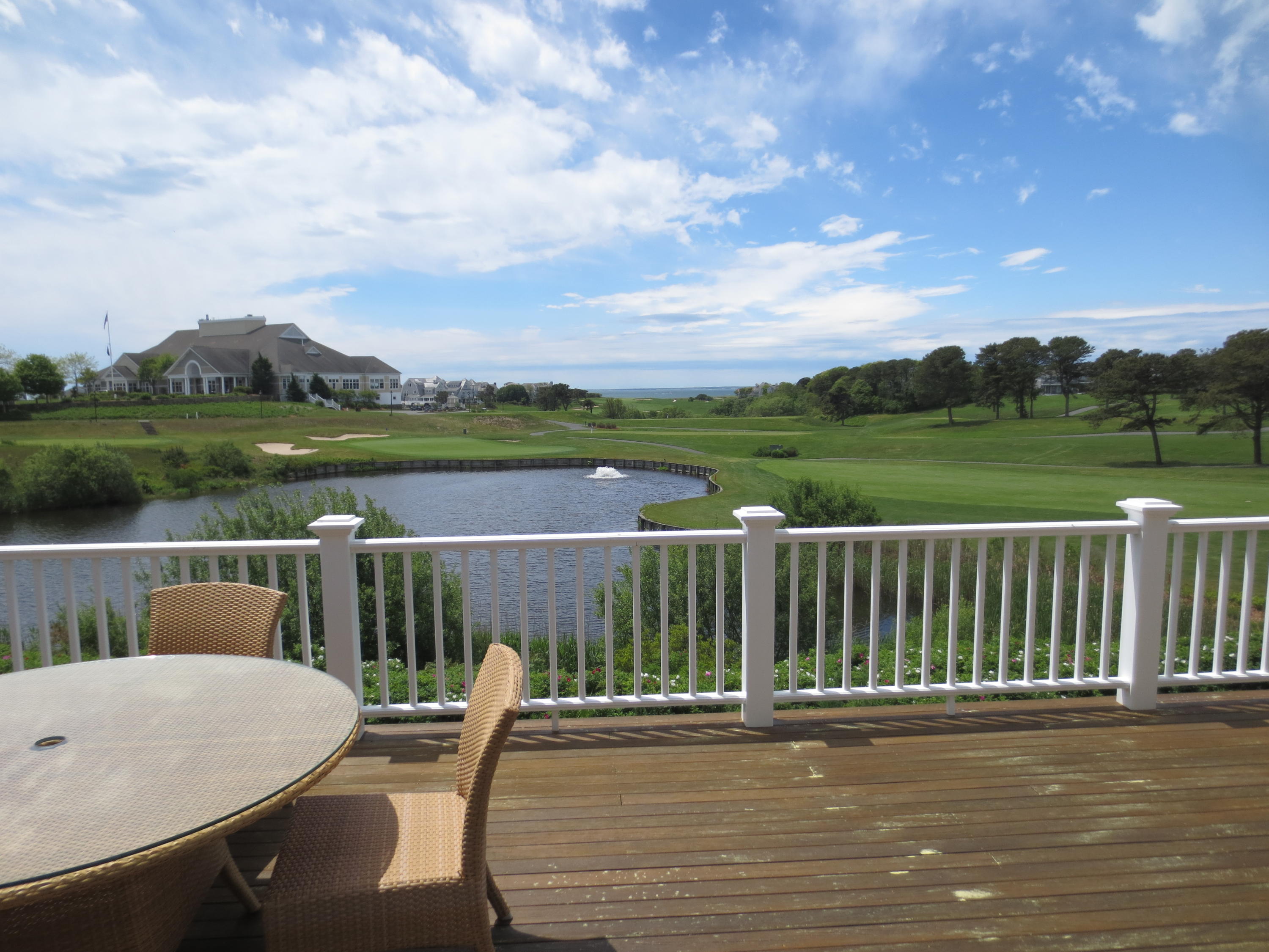 22 Vineyard Reach Mashpee MA 02649