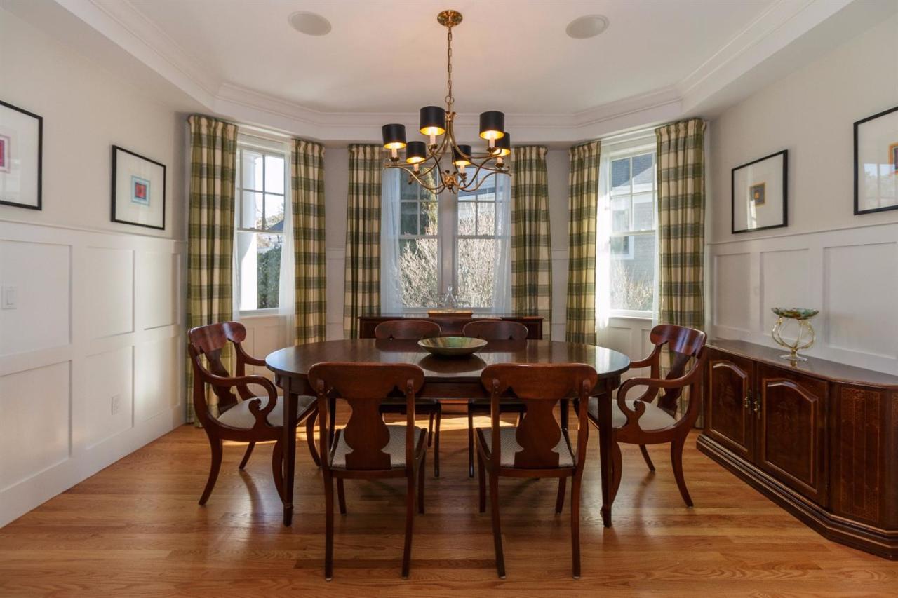 22 Vineyard Reach Mashpee MA 02649