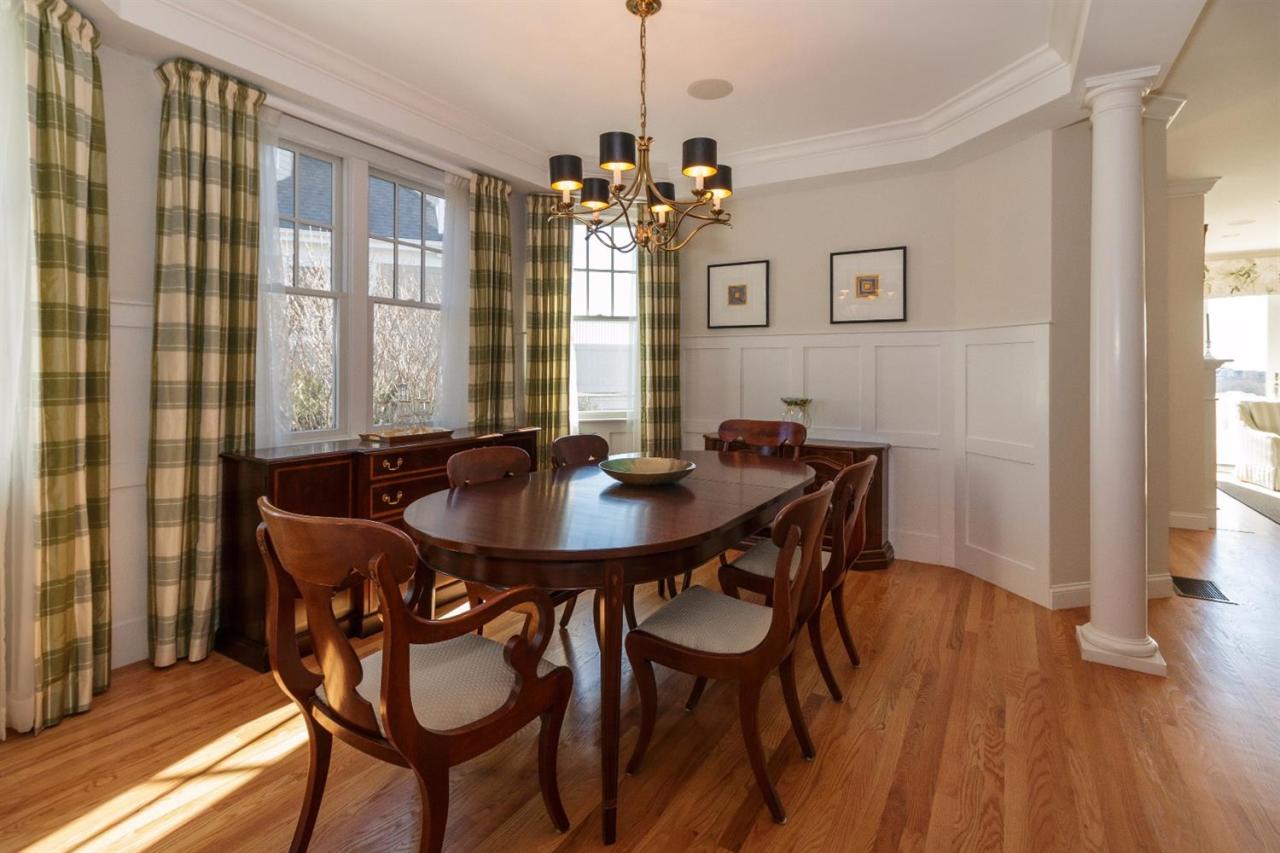 22 Vineyard Reach Mashpee MA 02649