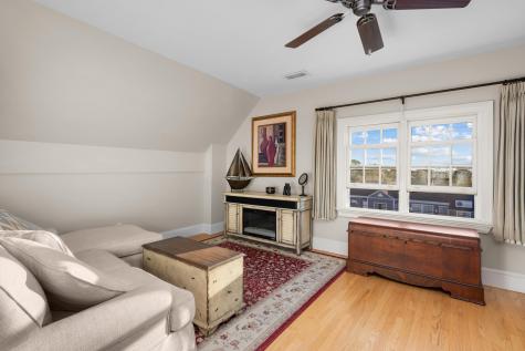 615 Main Street Hyannis MA 02601