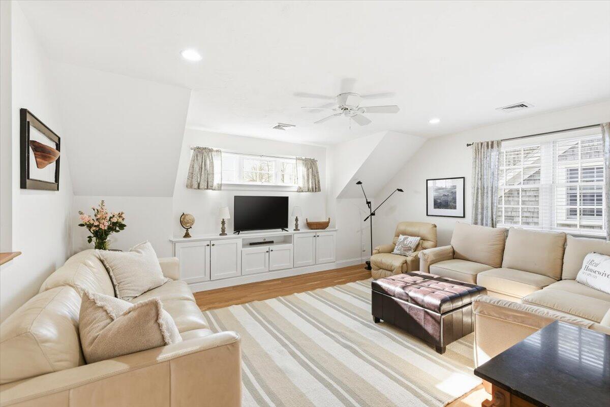 480 Main Street Falmouth MA 02540