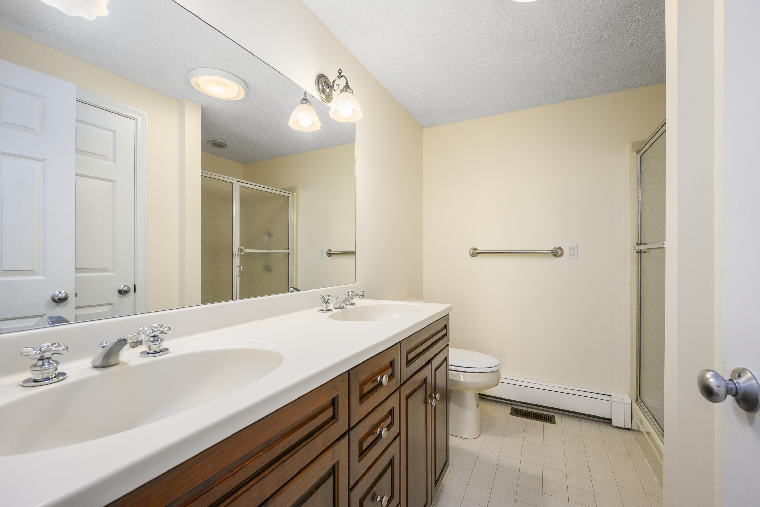 50 John Hall Cartway Yarmouth MA 02675