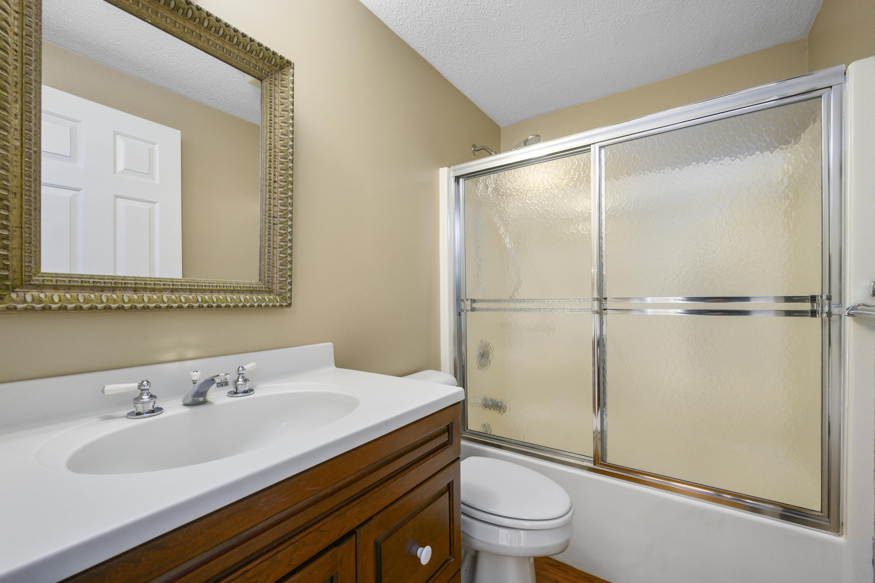 50 John Hall Cartway Yarmouth MA 02675