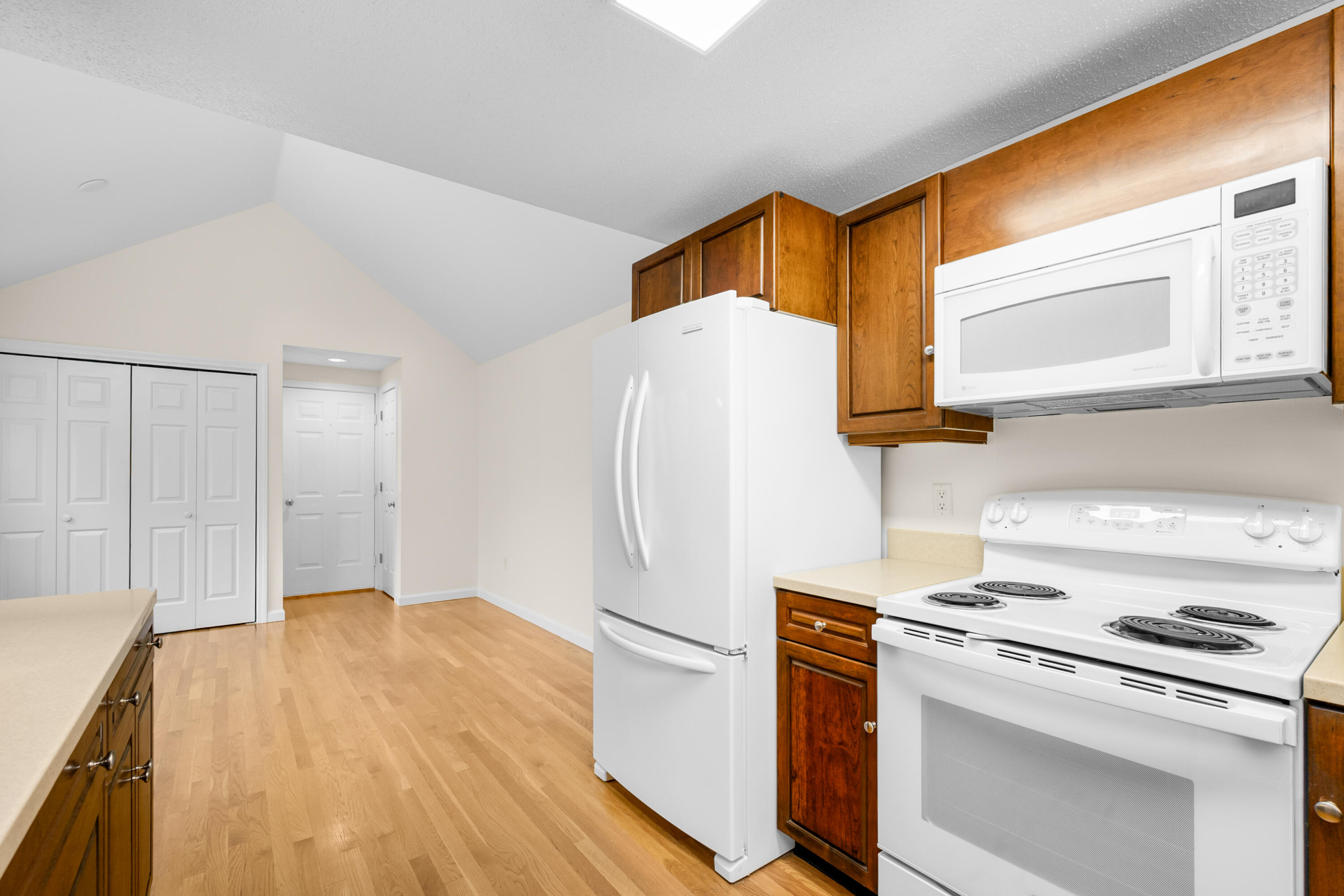 50 John Hall Cartway Yarmouth MA 02675