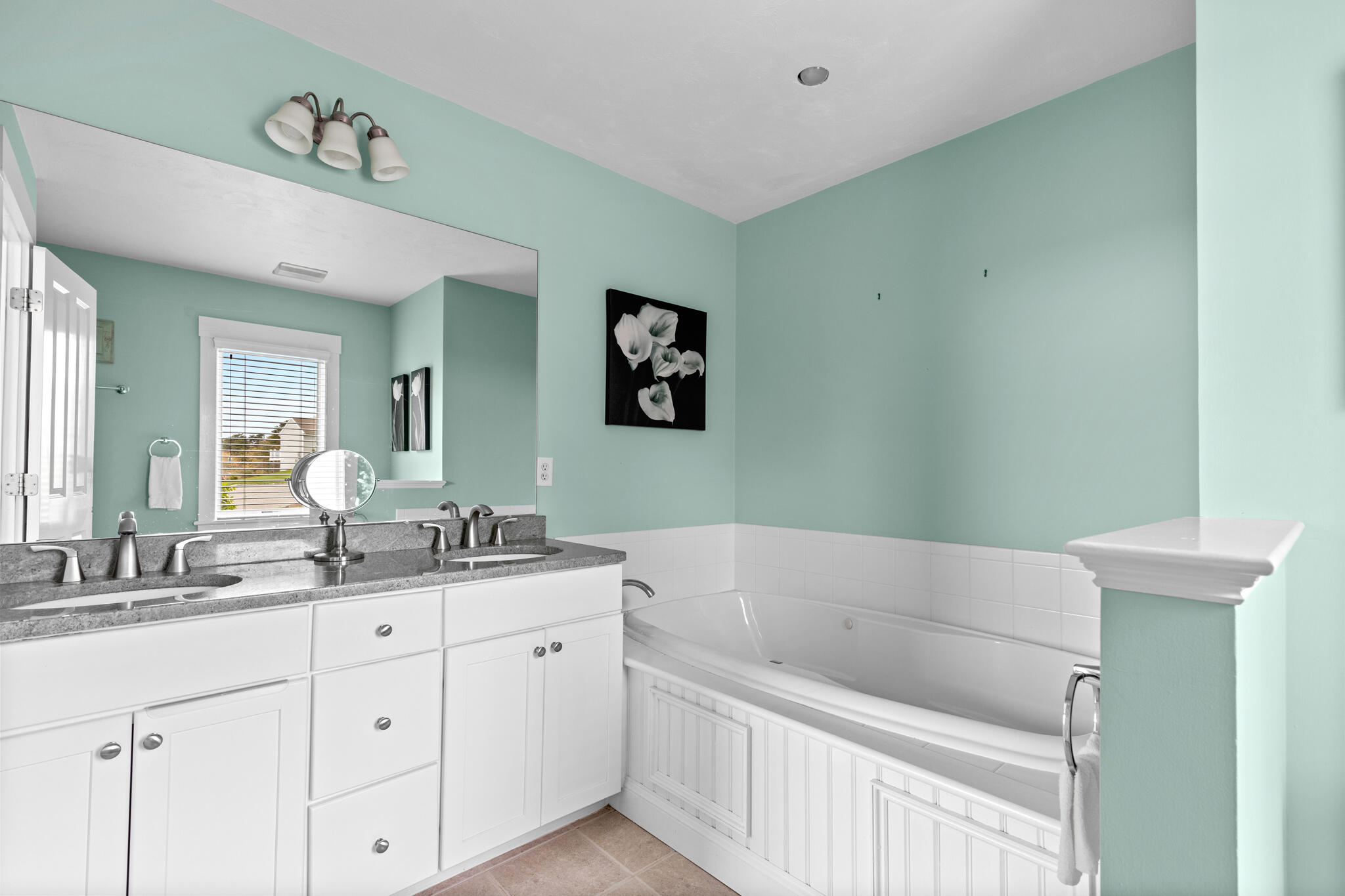 2 Beach Plum Lane U: E Lane Bourne MA 02532