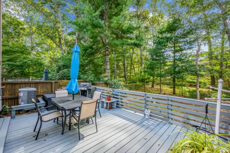 94 Forest Glade Teaticket MA 02536