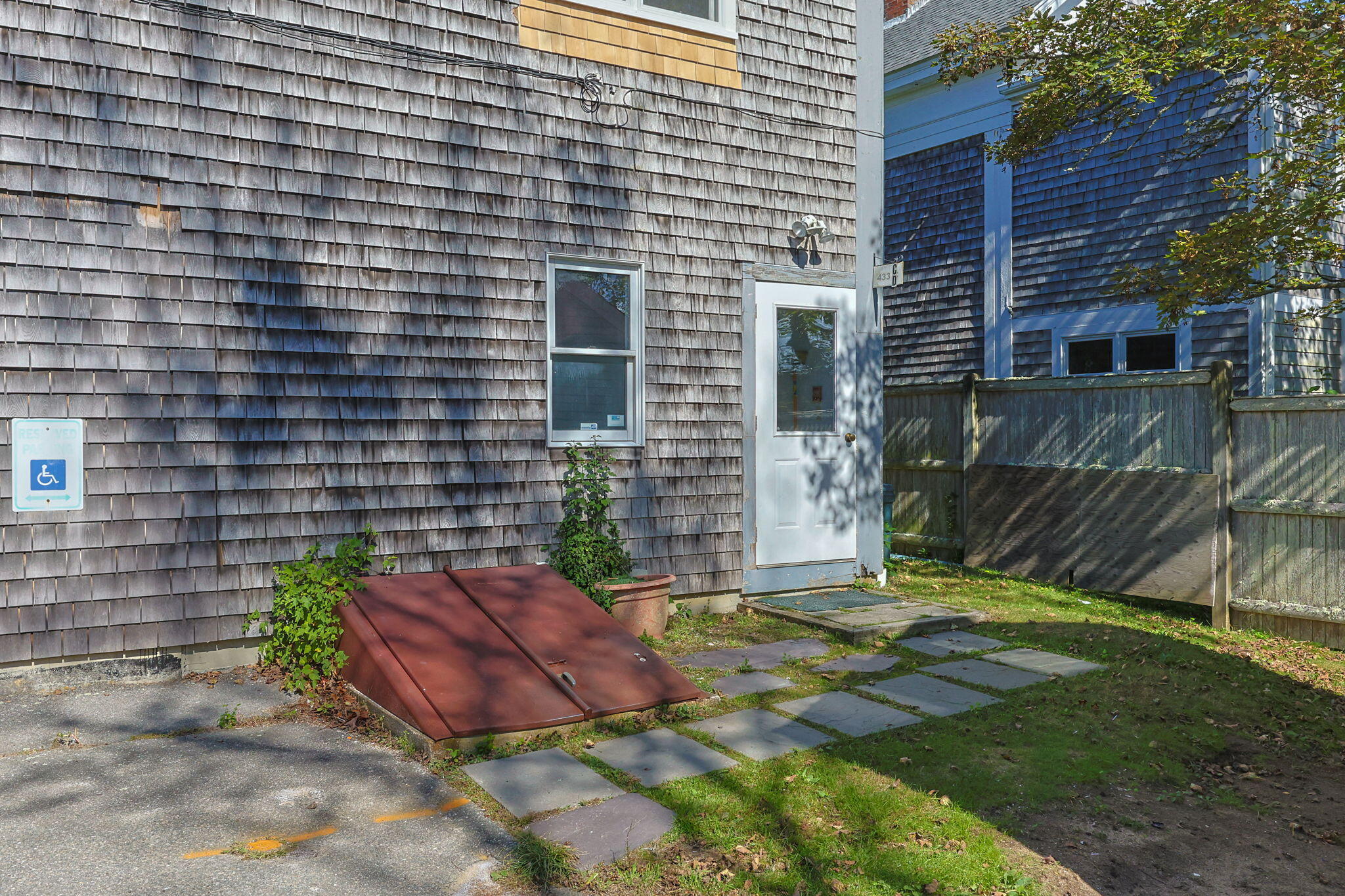 425 Main Street Chatham MA 02633