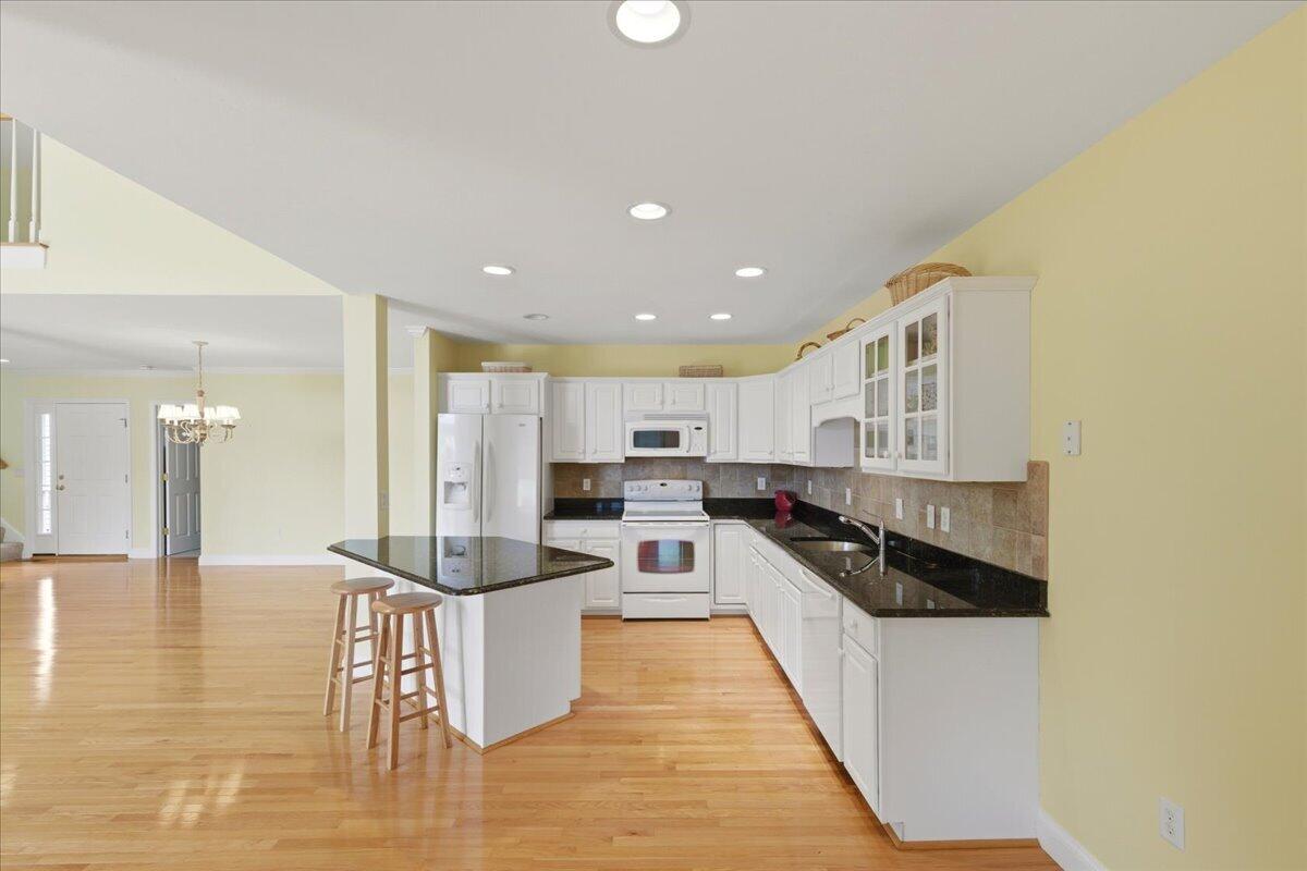 3 Periwinkle Court Bourne MA 02532