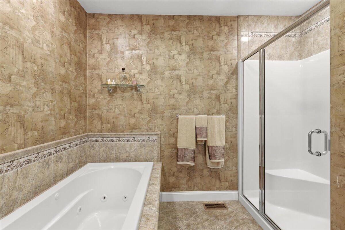 3 Periwinkle Court Bourne MA 02532