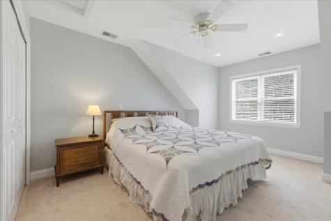 3 Periwinkle Court Bourne MA 02532
