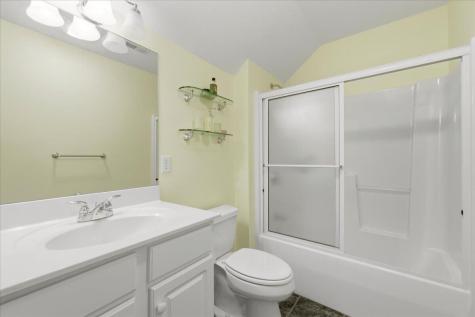 3 Periwinkle Court Bourne MA 02532