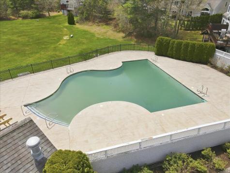 3 Periwinkle Court Bourne MA 02532