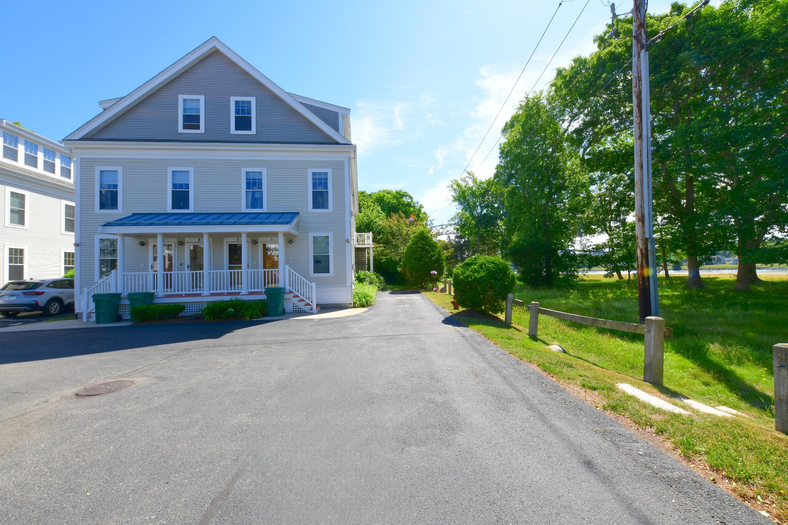 3 Honora Lane Buzzards Bay MA 02532