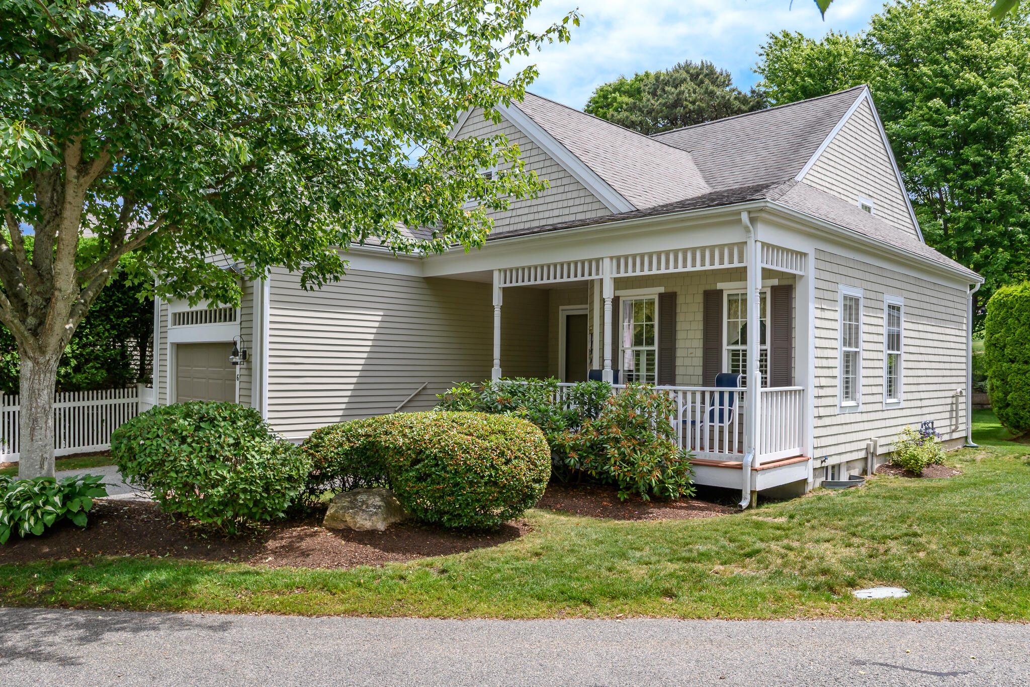 6 Hollyhock Knoll Court Bourne MA 02532