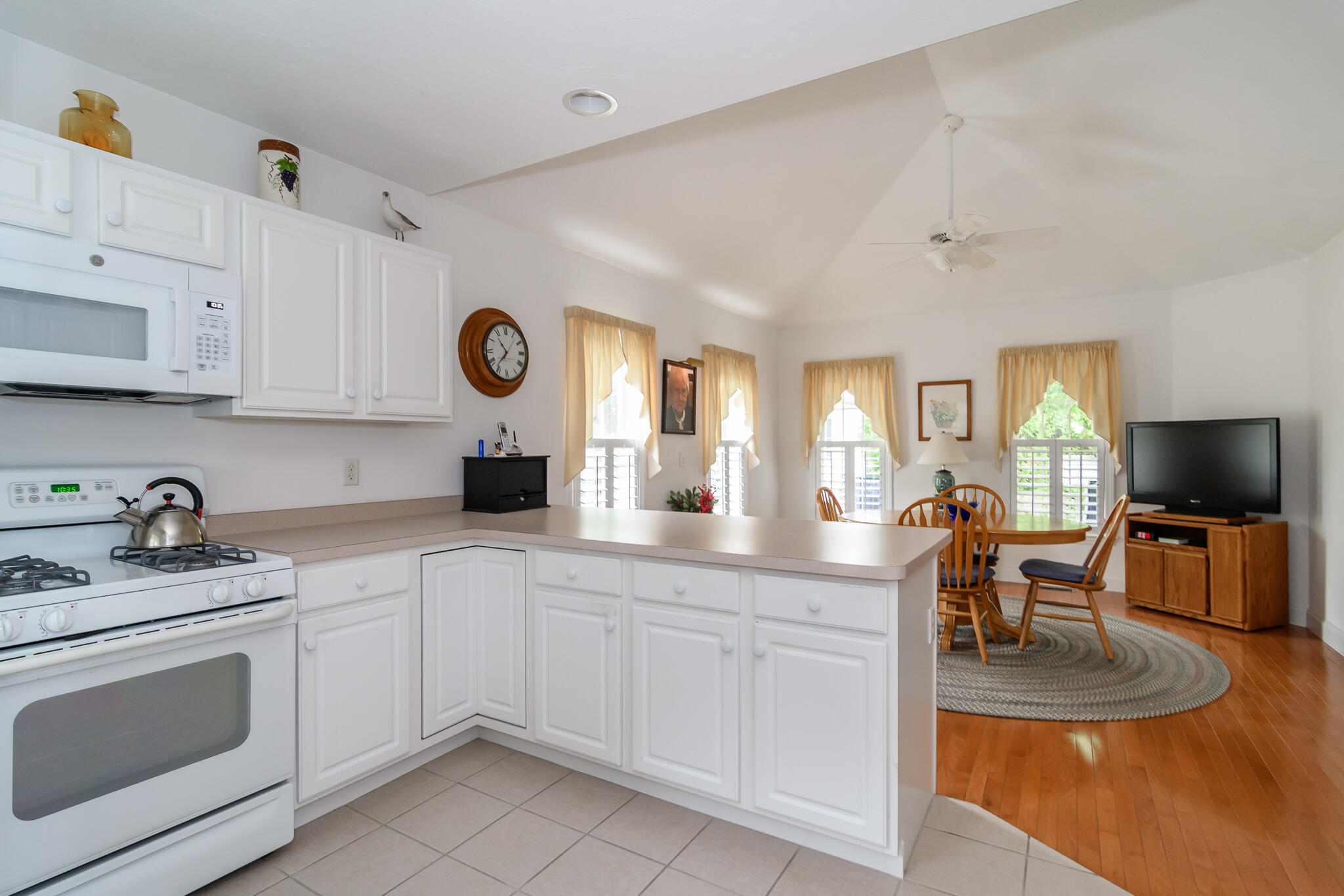 6 Hollyhock Knoll Court Bourne MA 02532