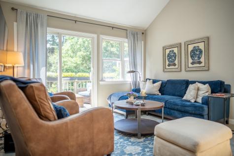 25 Oak Glen Village Yarmouth MA 02675