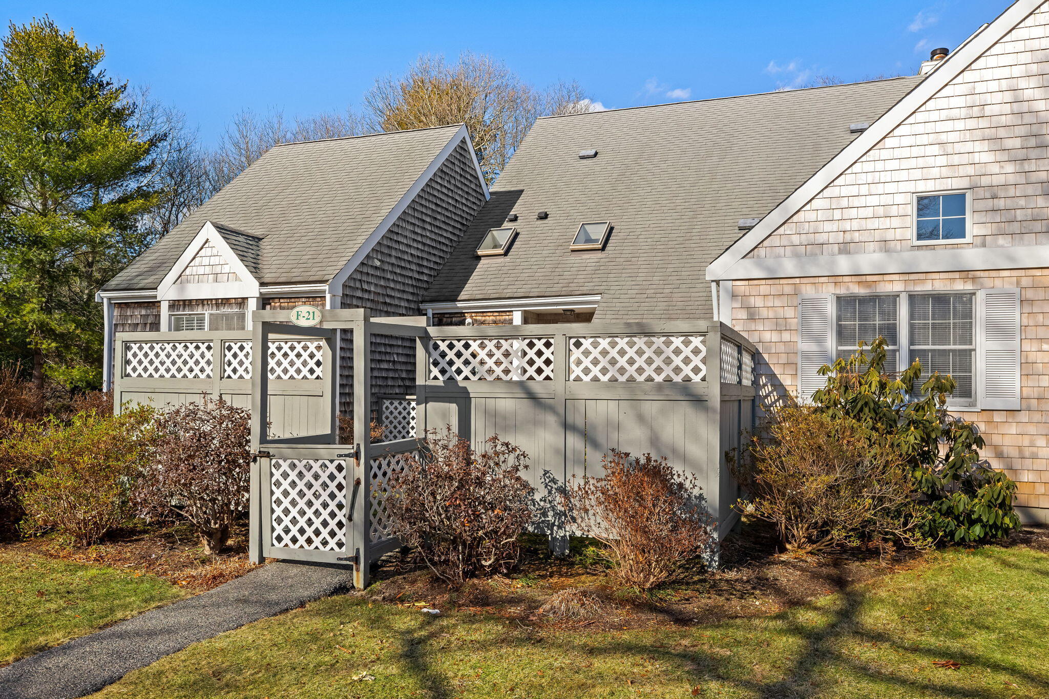 21 Chilmark Drive Falmouth MA 02536