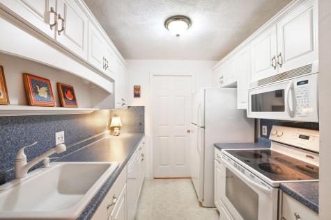 48 Highview Drive Sandwich MA 02563