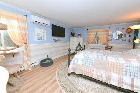 40 Woodrise Falmouth MA 02540