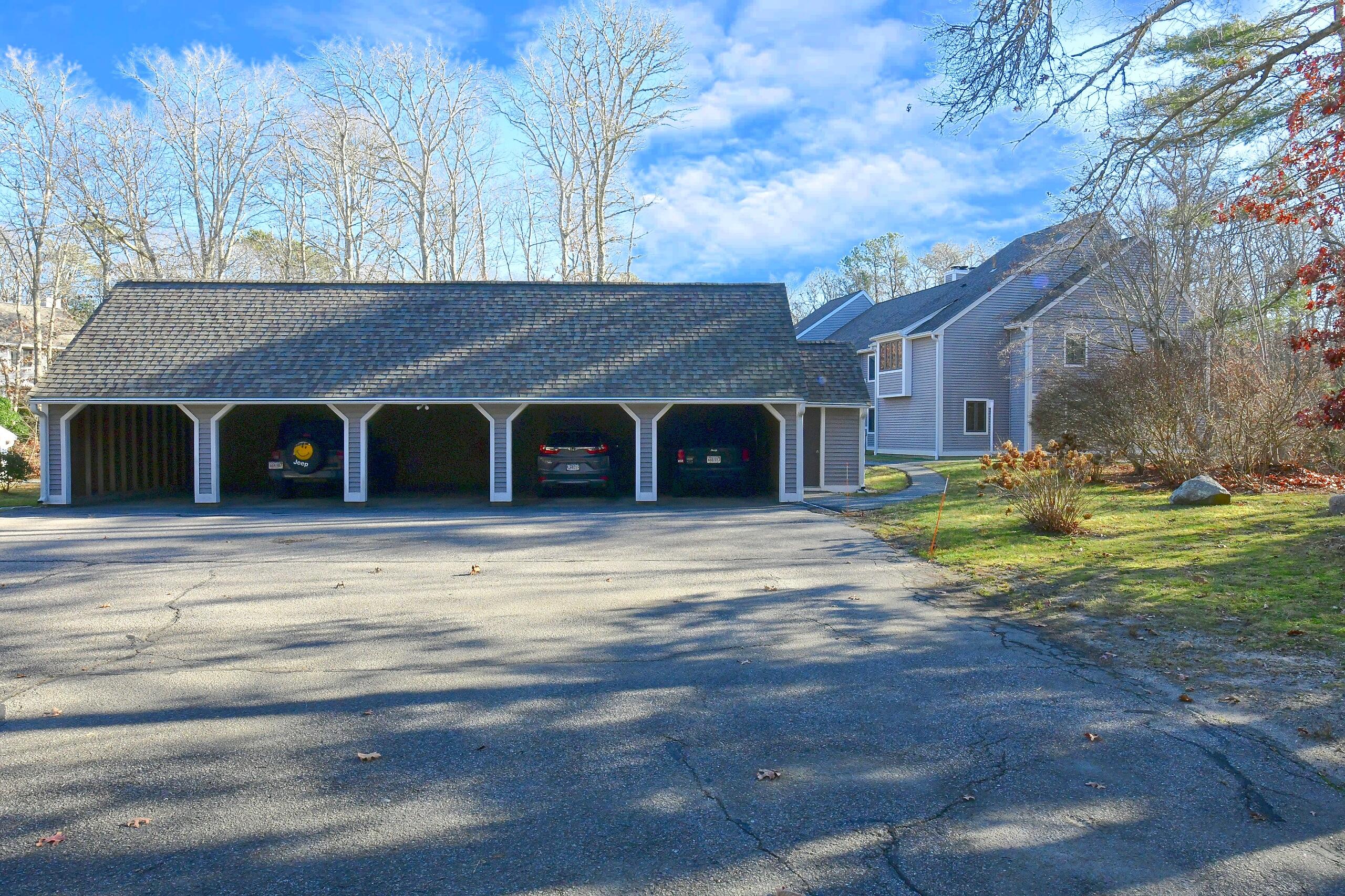 40 Woodrise Falmouth MA 02540