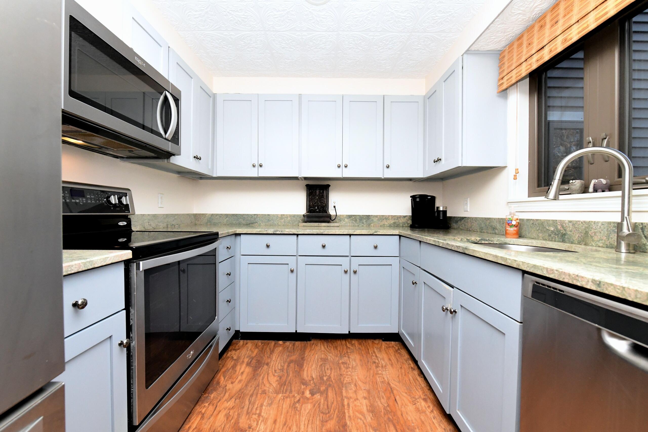 40 Woodrise Falmouth MA 02540