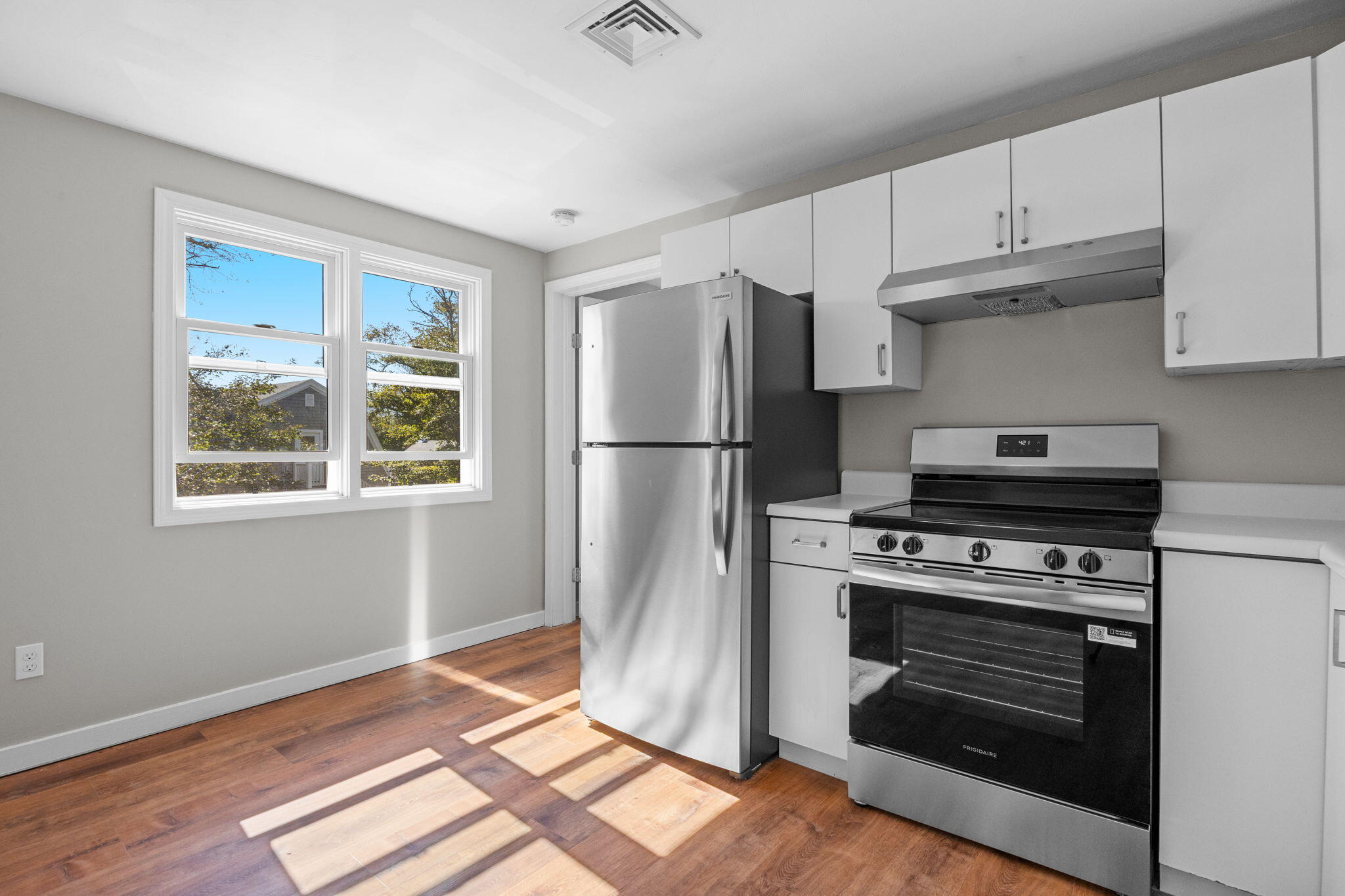 425 Main Street Chatham MA 02633