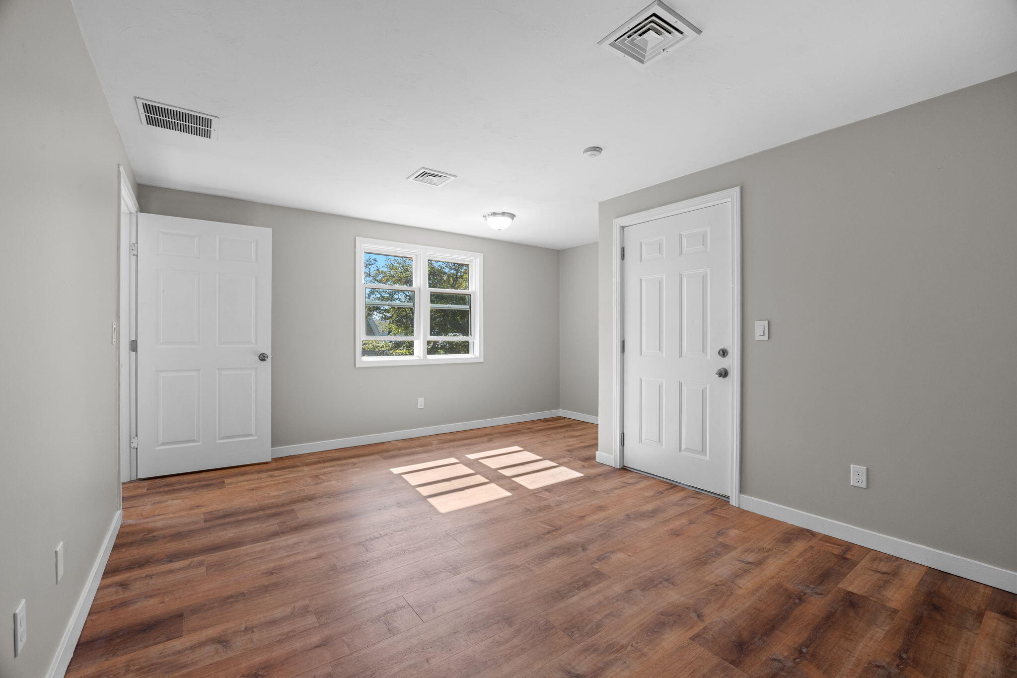 425 Main Street Chatham MA 02633