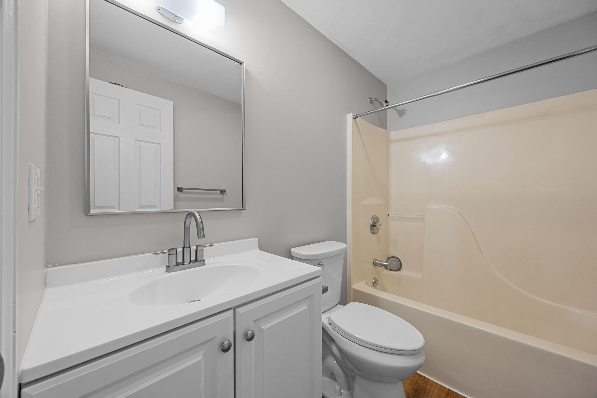 425 Main Street Chatham MA 02633