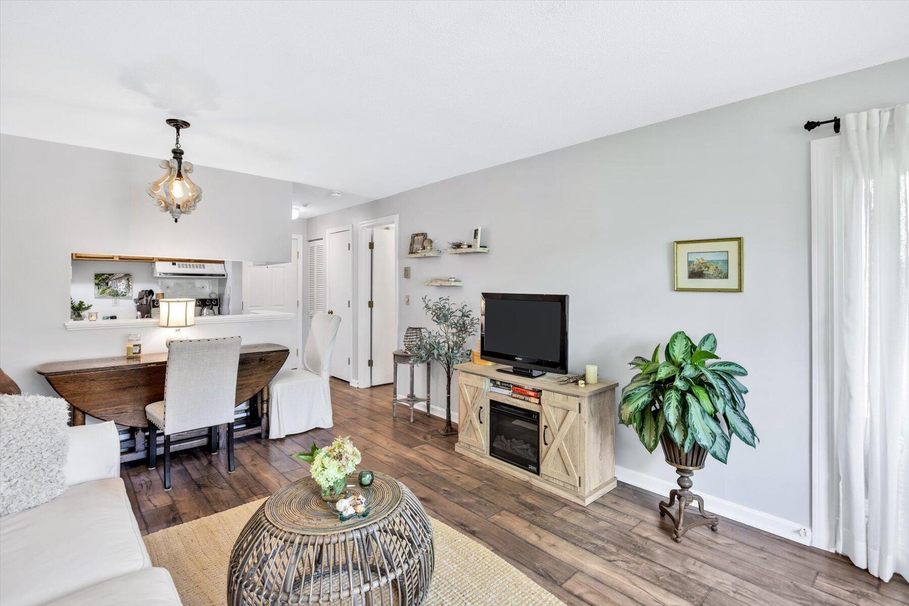 101 Fletcher Lane Brewster MA 02631