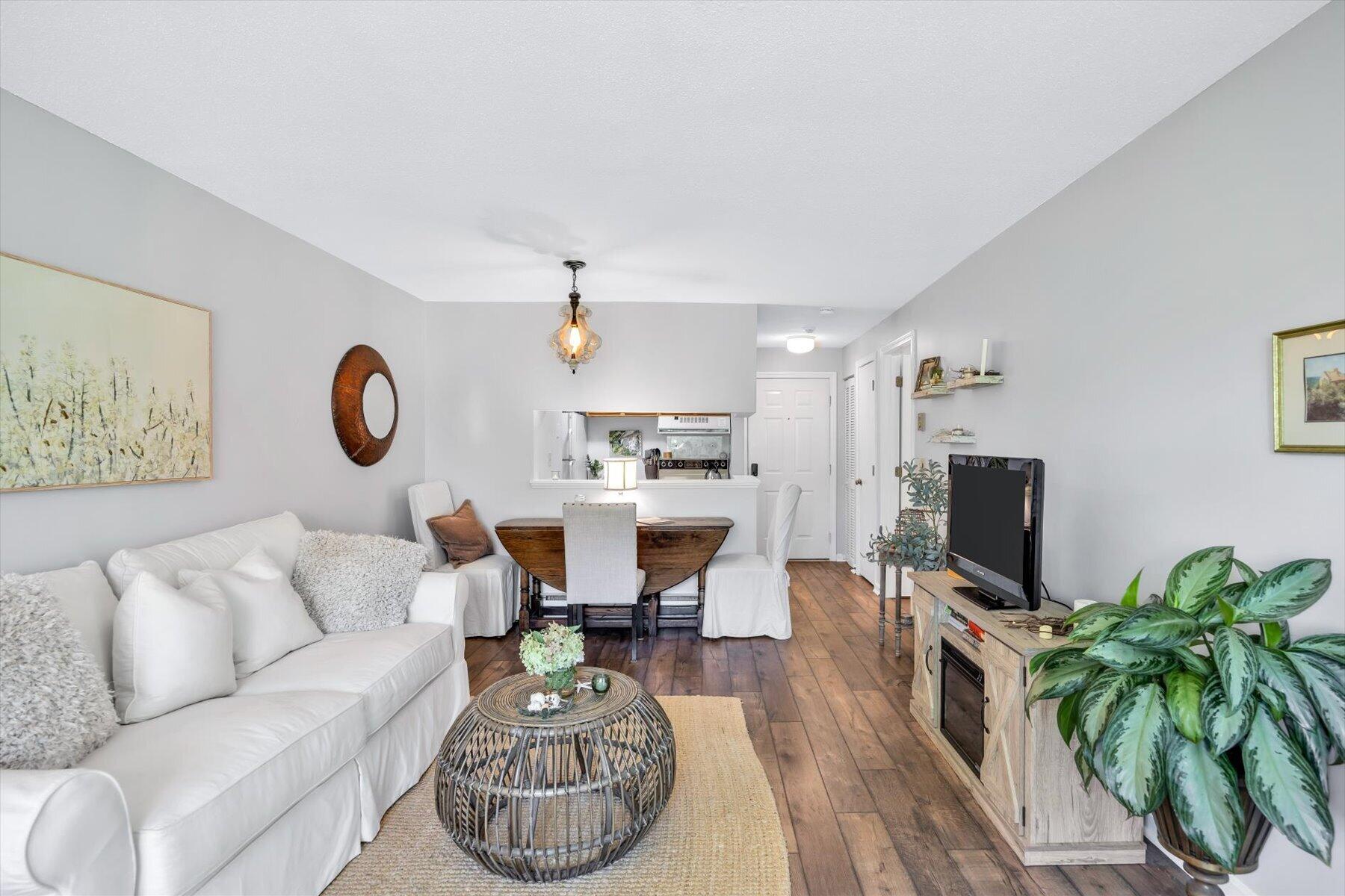101 Fletcher Lane Brewster MA 02631