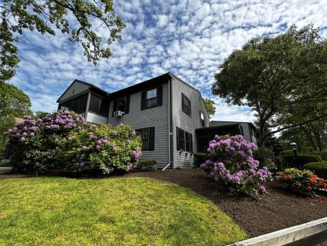14 Harold Street Harwich MA 02646