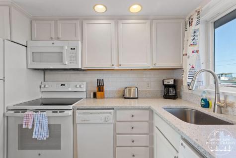 496 Shore Road Truro MA 02666