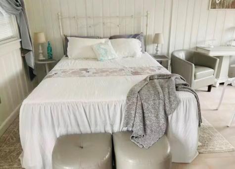 5 Polly Fisk Lane Dennis MA 02639