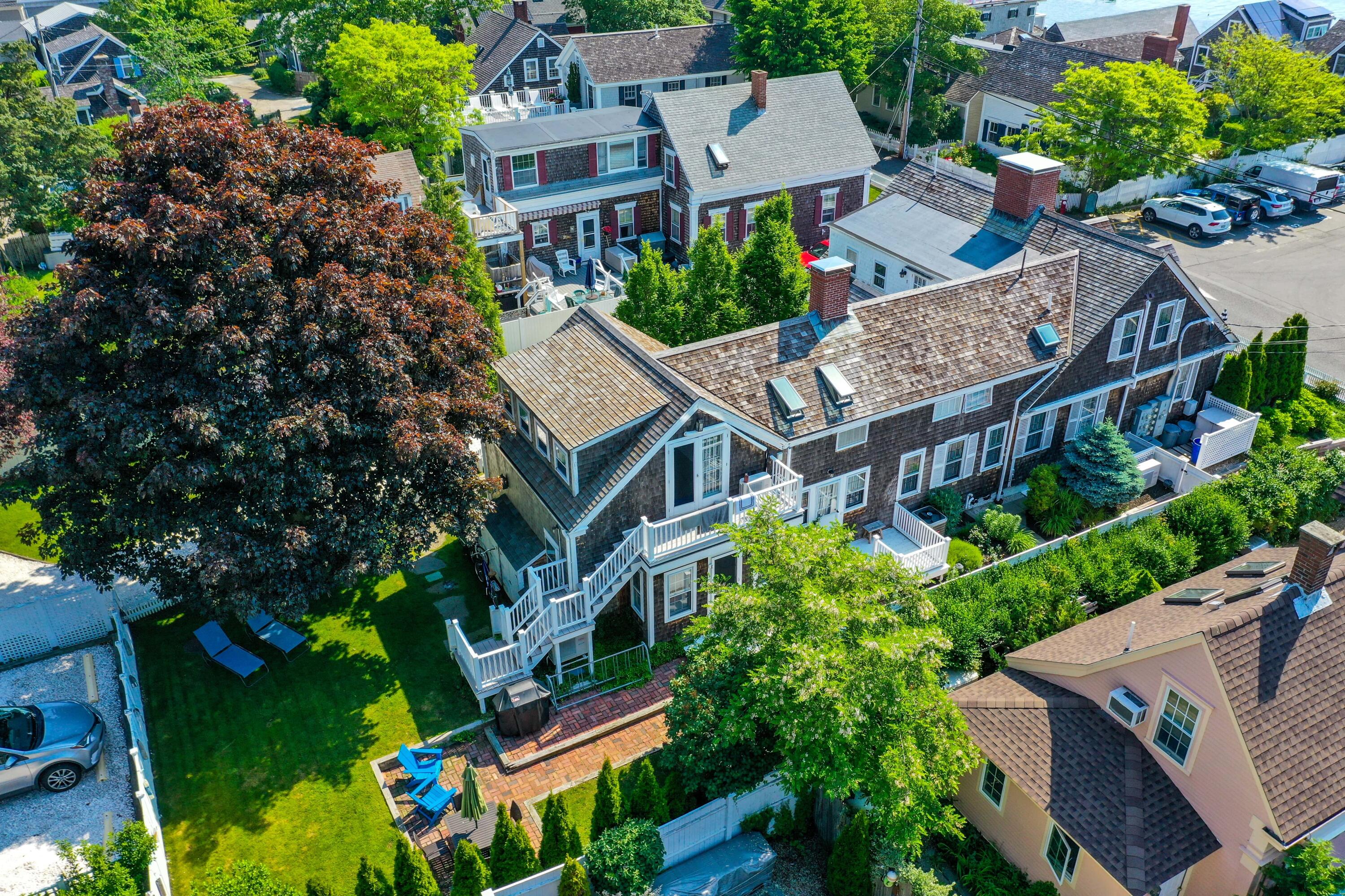 54 Commercial Street Provincetown MA 02657