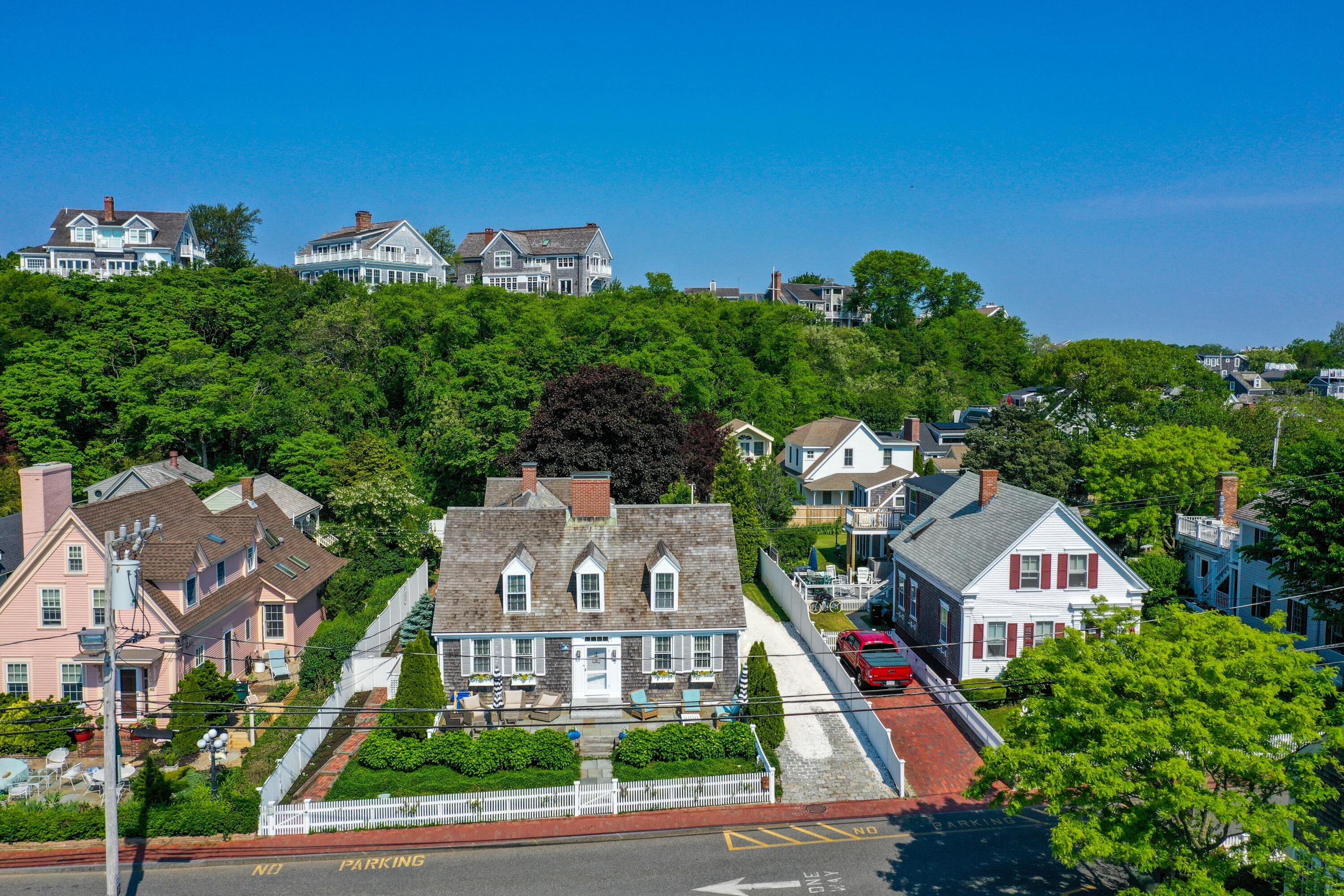 54 Commercial Street Provincetown MA 02657