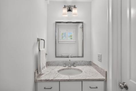 739 Main Street Chatham MA 02633