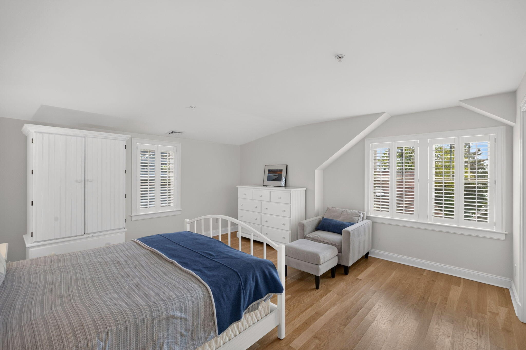 739 Main Street Chatham MA 02633