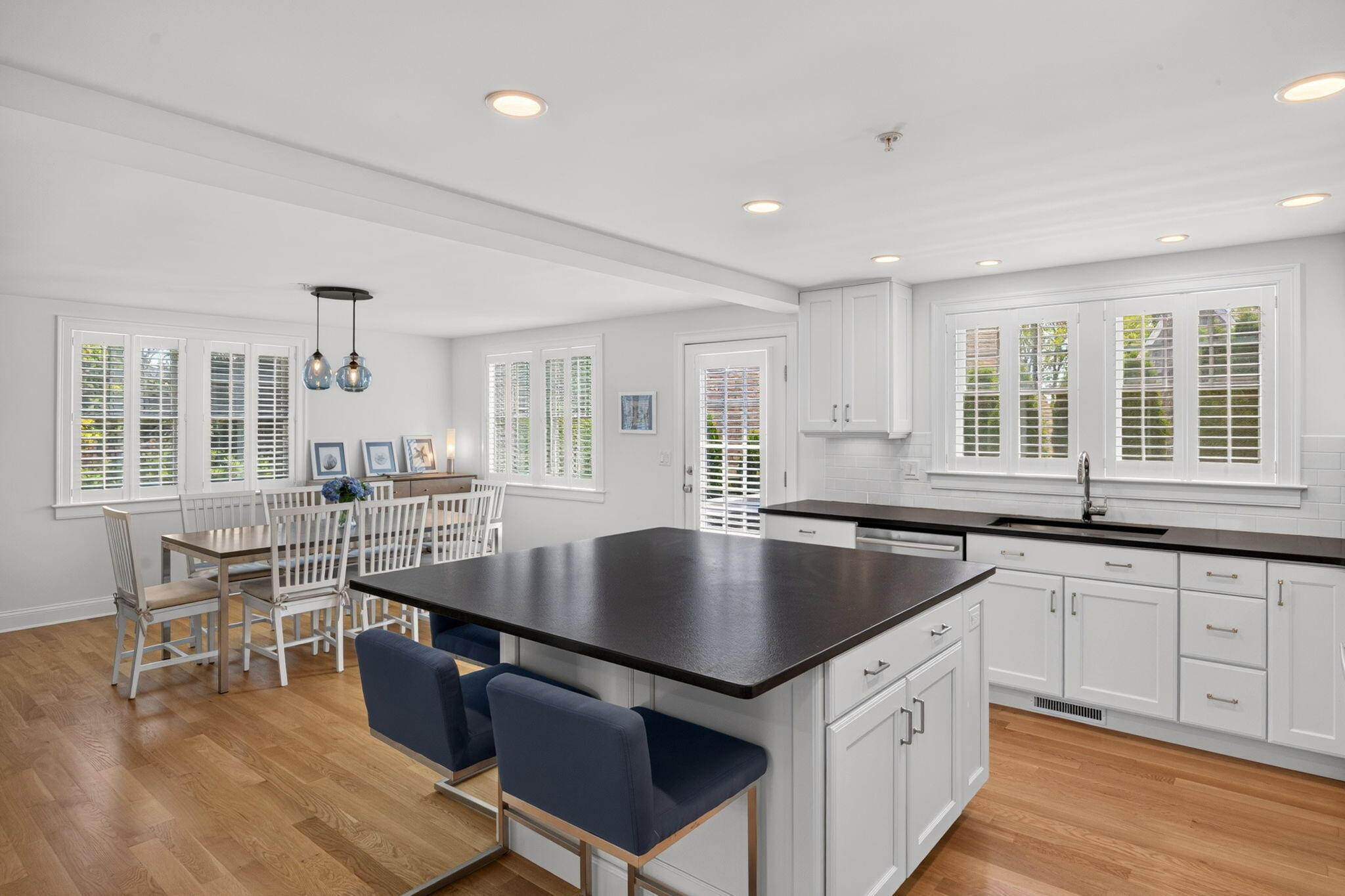 739 Main Street Chatham MA 02633