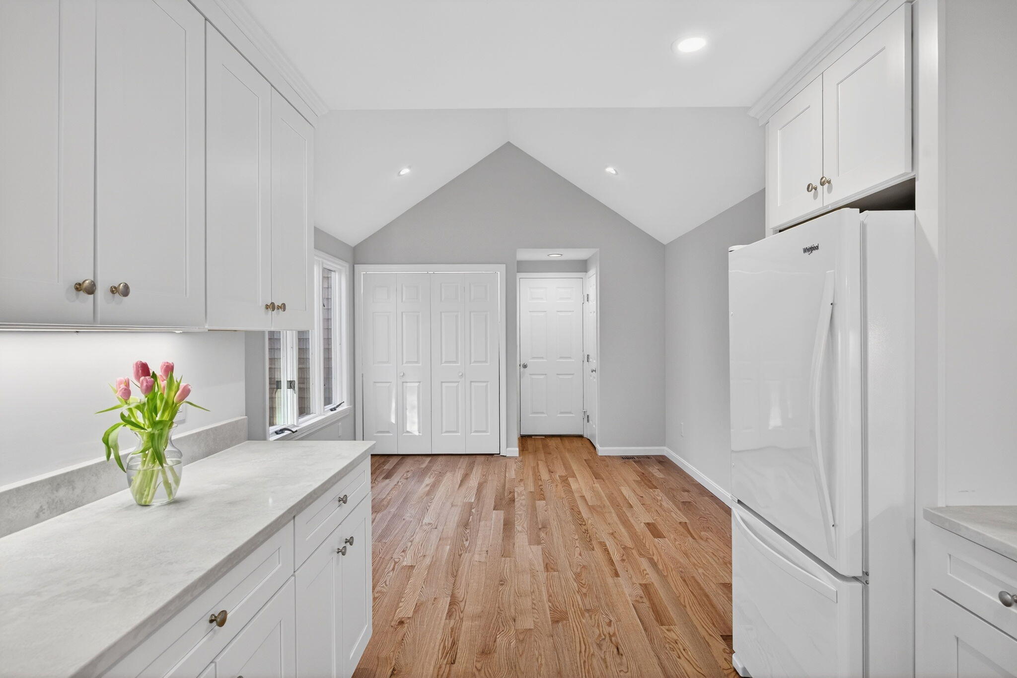 16 West Woods