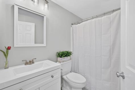 16 West Woods Yarmouth MA 02675