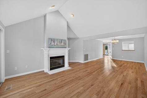 16 West Woods Yarmouth MA 02675